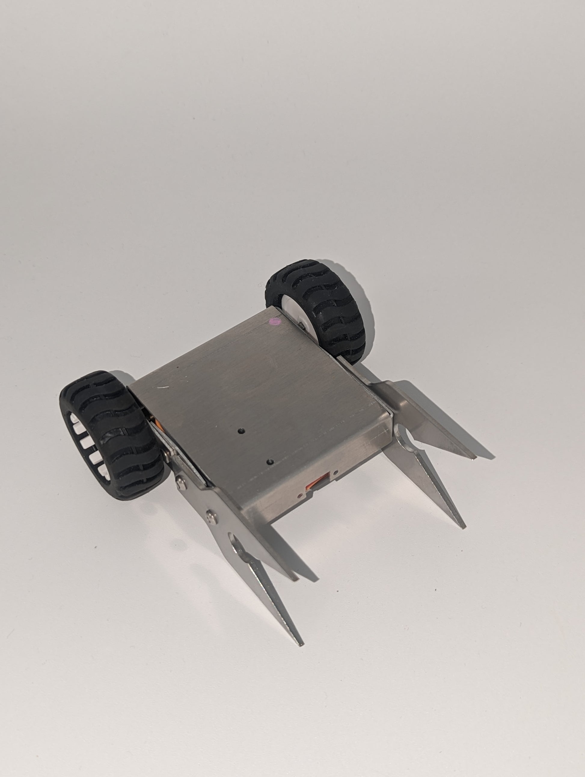 Hummingbird Pusher Bot – Osprey Robotics